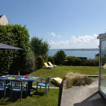 Prázdninový dům Comfortable With Fantastic Sea View Perros-Guirec
